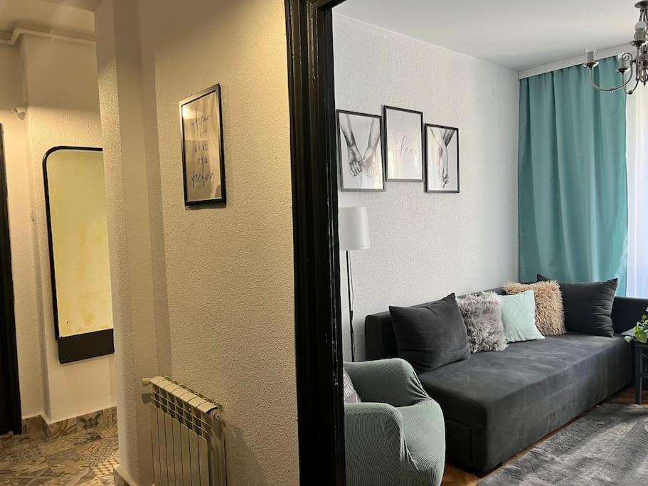 Ferienwohnung Groundfloor Rahmaninov Bukarest Exterior foto