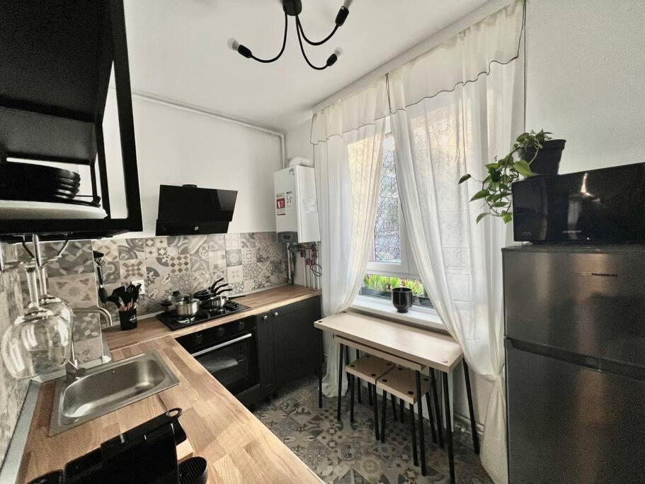 Ferienwohnung Groundfloor Rahmaninov Bukarest Exterior foto